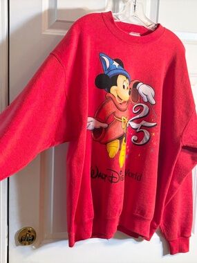 Vintage Walt Disney World 25 Year Anniversary Sweatshirt